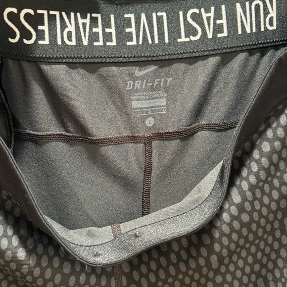 Nike Womens Leggings Black Run Fast Live Fearless Dri-Fit Sz L Athletic Gym Pant - Picture 7 of 11